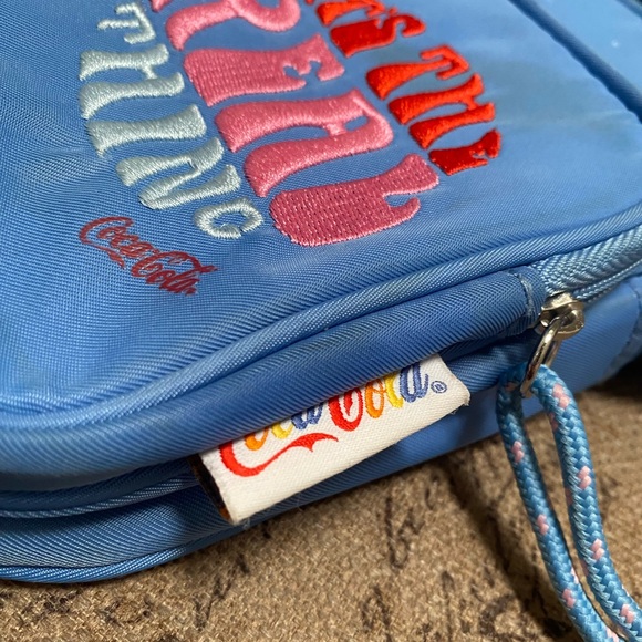 Satchel - Picture 8 of 8